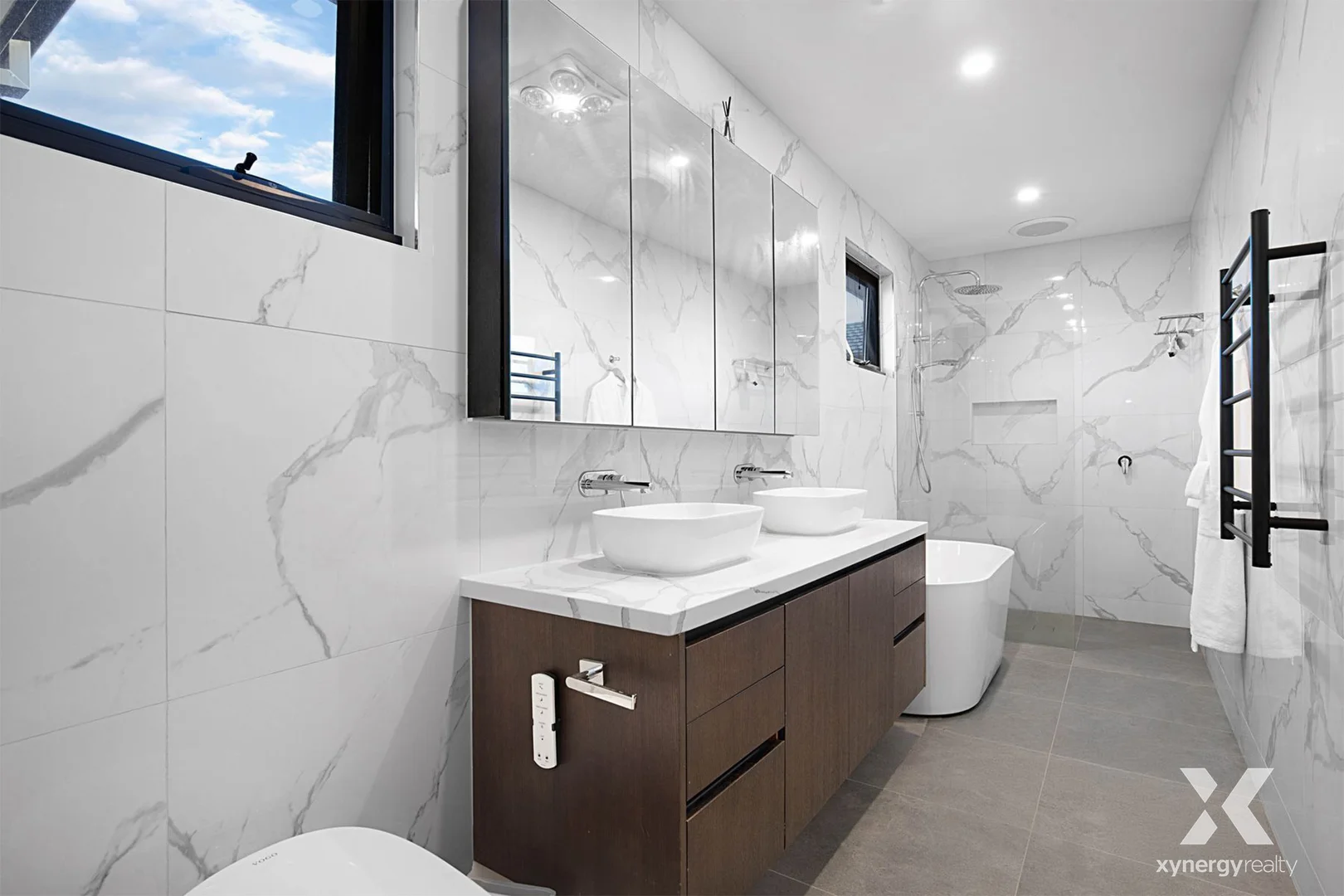 Additional image 13 of 1/5 Aurisch Avenue, Glen Waverley VIC 3150