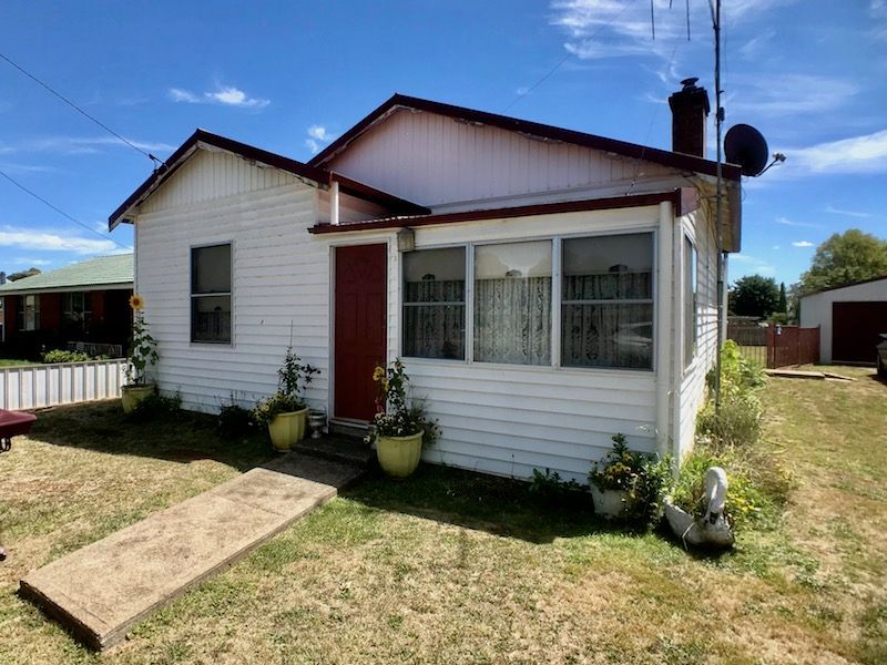100 Laggan Road, Crookwell Property History & Address Research Domain