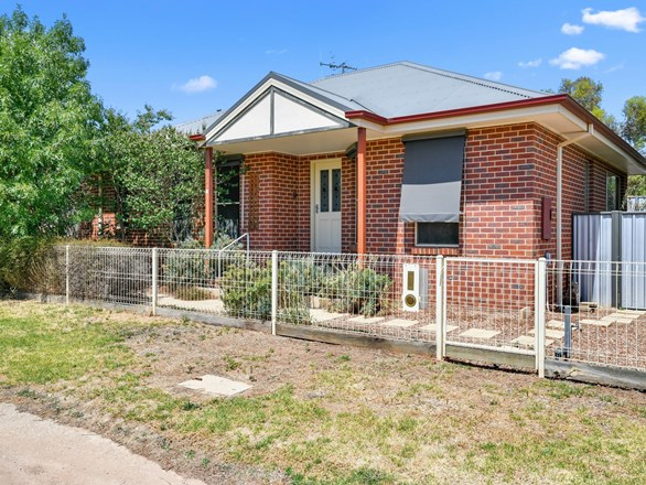 4 Davey Street, Benalla VIC 3672