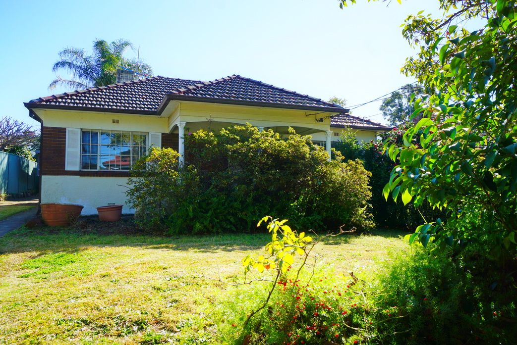 3 bedrooms House in 31 Boronia Avenue EPPING NSW, 2121