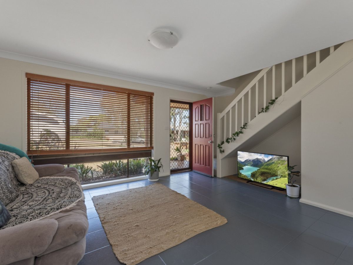 2/13 Clyde Street, Mollymook Beach NSW 2539, Image 0