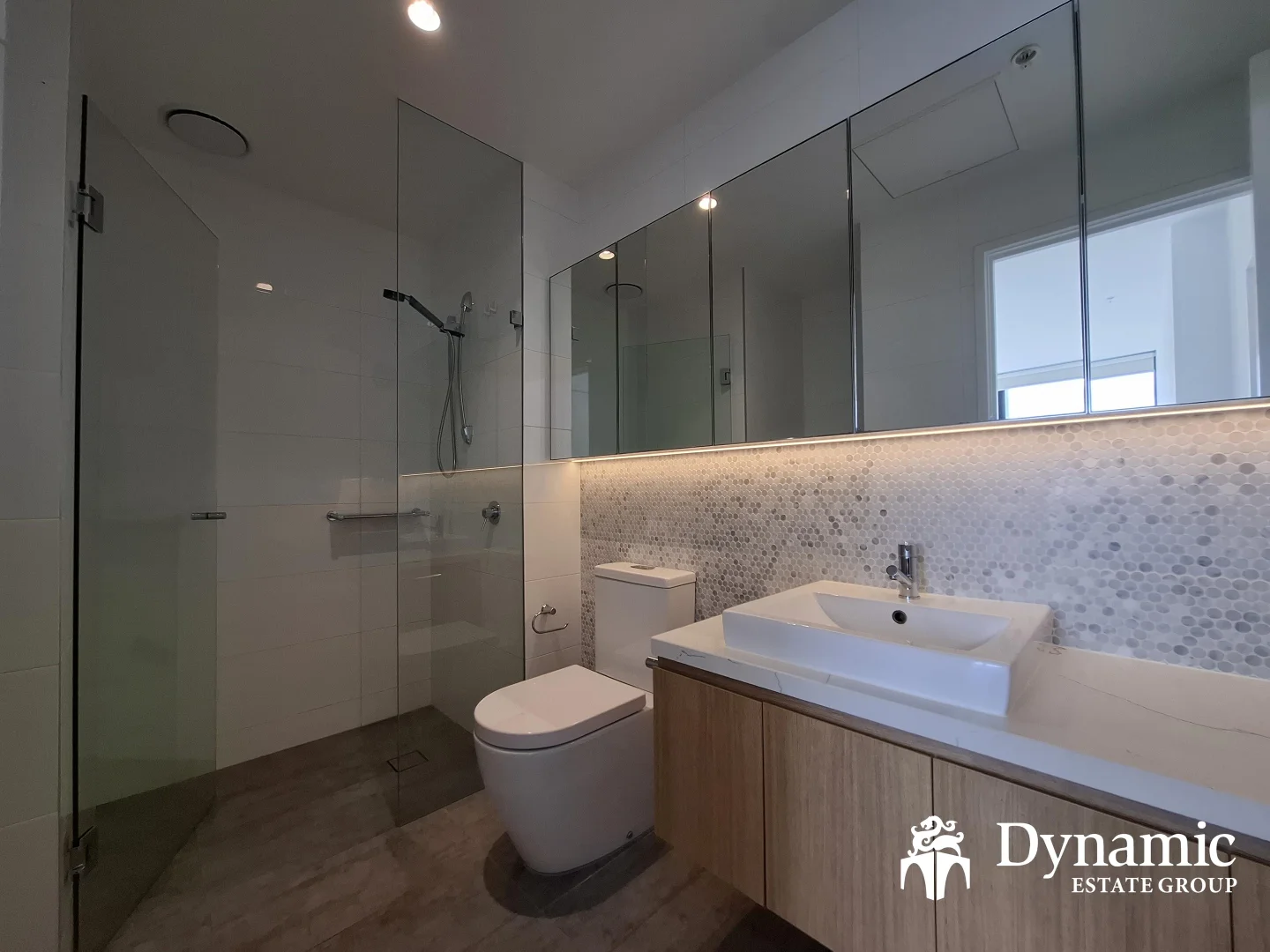 Additional image 7 of 2215/850 Whitehorse Road, Box Hill VIC 3128