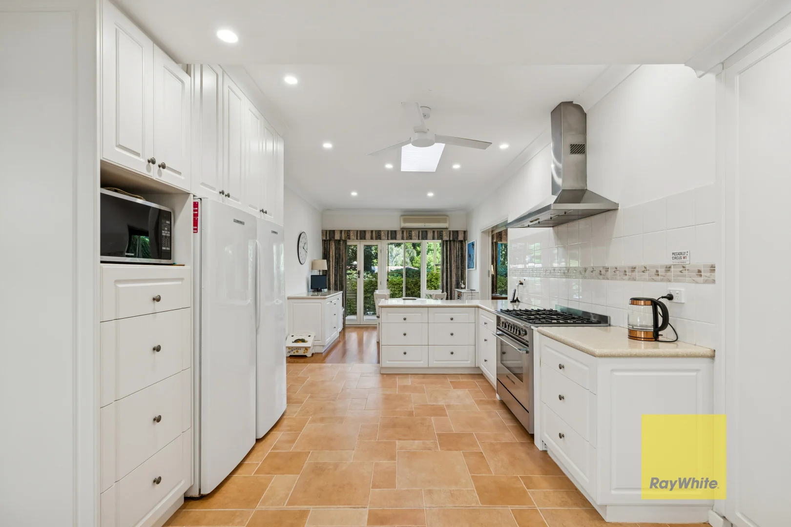 Additional image 7 of 6 Lindsay Street, Kalamunda WA 6076