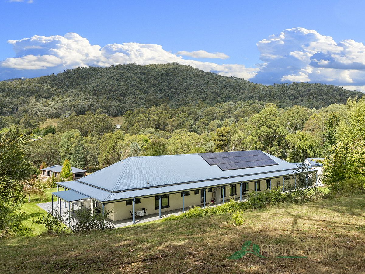 169 Simmonds Creek Road, Tawonga South VIC 3698, Image 1