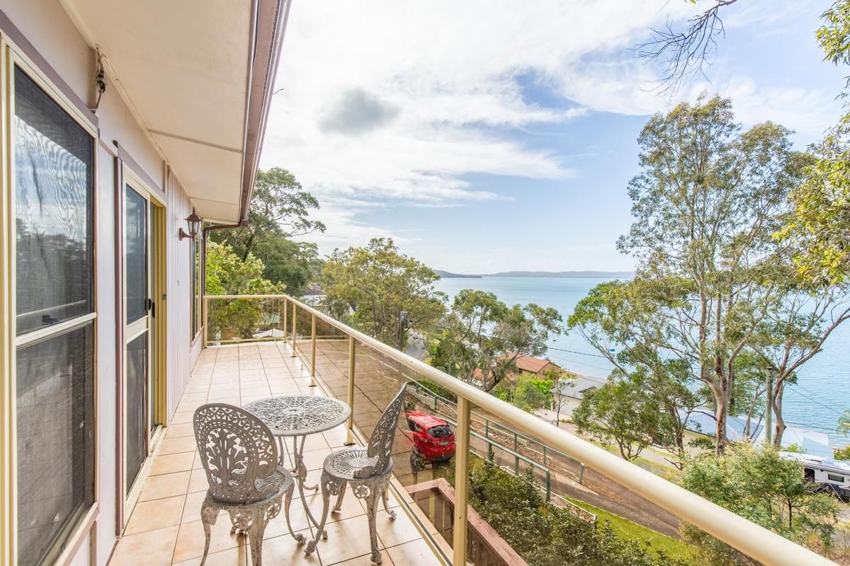 2/77 Beach Road, Wangi Wangi NSW 2267, Image 0