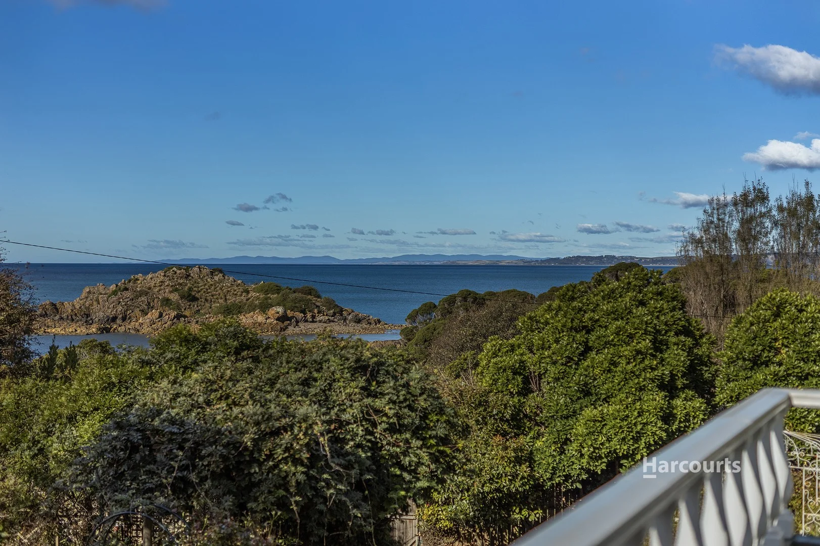 414 Penguin Road, West Ulverstone TAS 7315