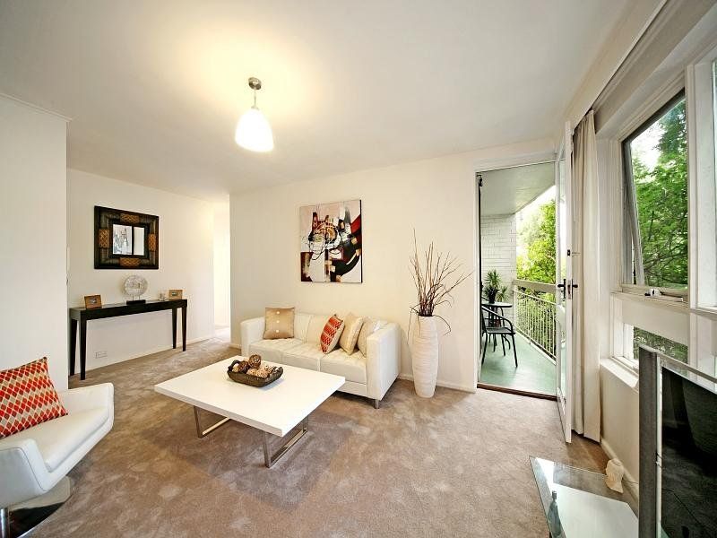 2 bedrooms Apartment / Unit / Flat in 16/33 Armadale Street ARMADALE VIC, 3143