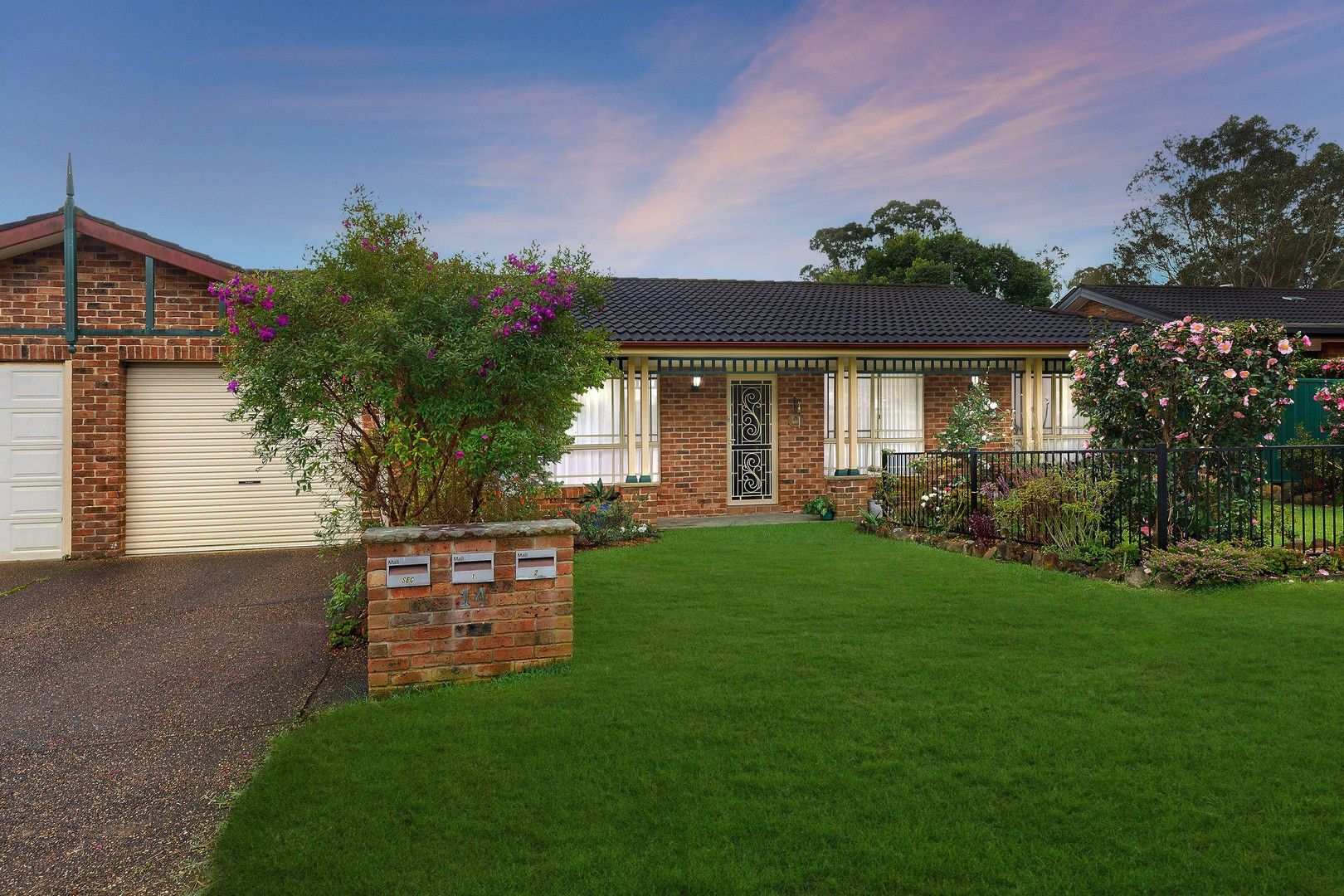 2/14 Woodview Avenue, Lisarow NSW 2250, Image 0