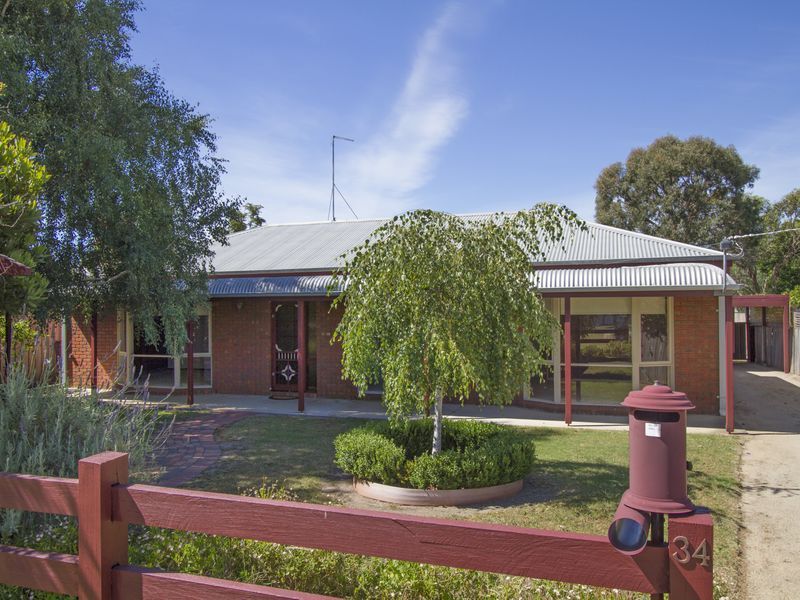 34 Wyndham Street, Stratford VIC 3862, Image 0