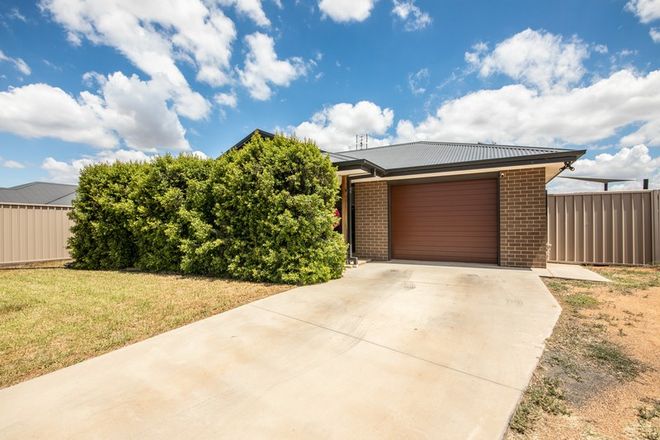 Picture of 9 Yarra Place, DUBBO NSW 2830