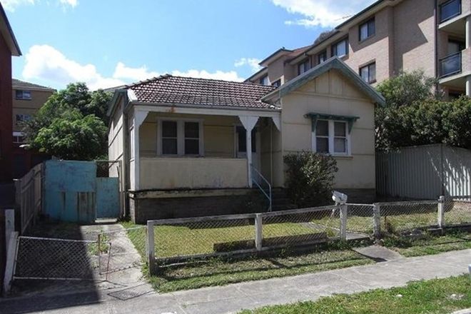 Picture of 16 Woids Avenue, HURSTVILLE NSW 2220