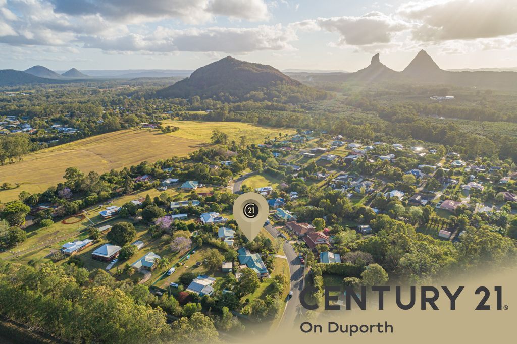 7 Clearview Drive, Glass House Mountains QLD 4518, Image 2