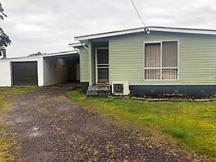 3 bedrooms House in 10 Comet Crt ZEEHAN TAS, 7469