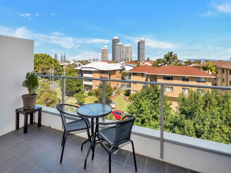 403/33-37 Madang Crescent, Runaway Bay QLD 4216, Image 1