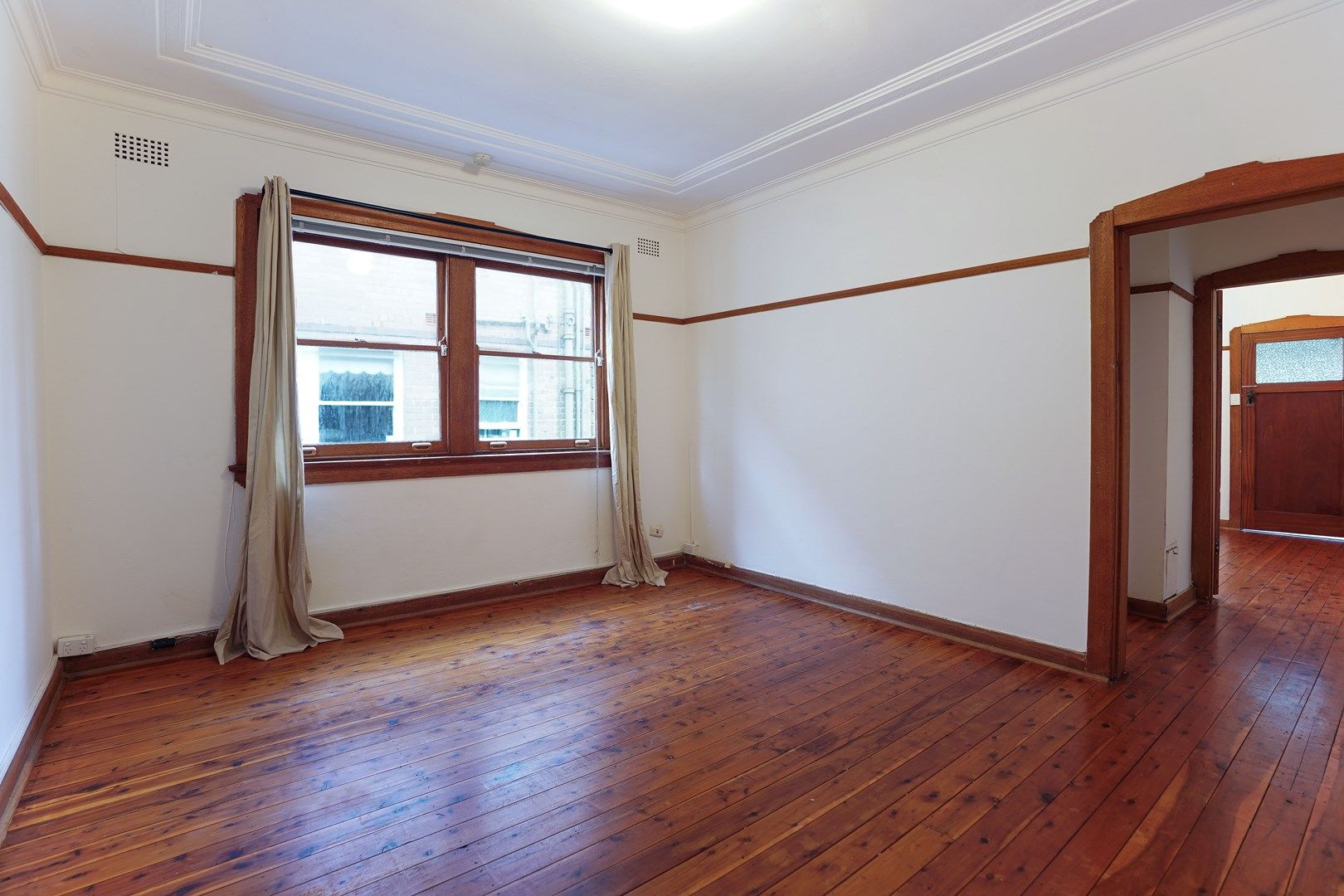 1 bedrooms Apartment / Unit / Flat in 13/10 Victoria Parade MANLY NSW, 2095
