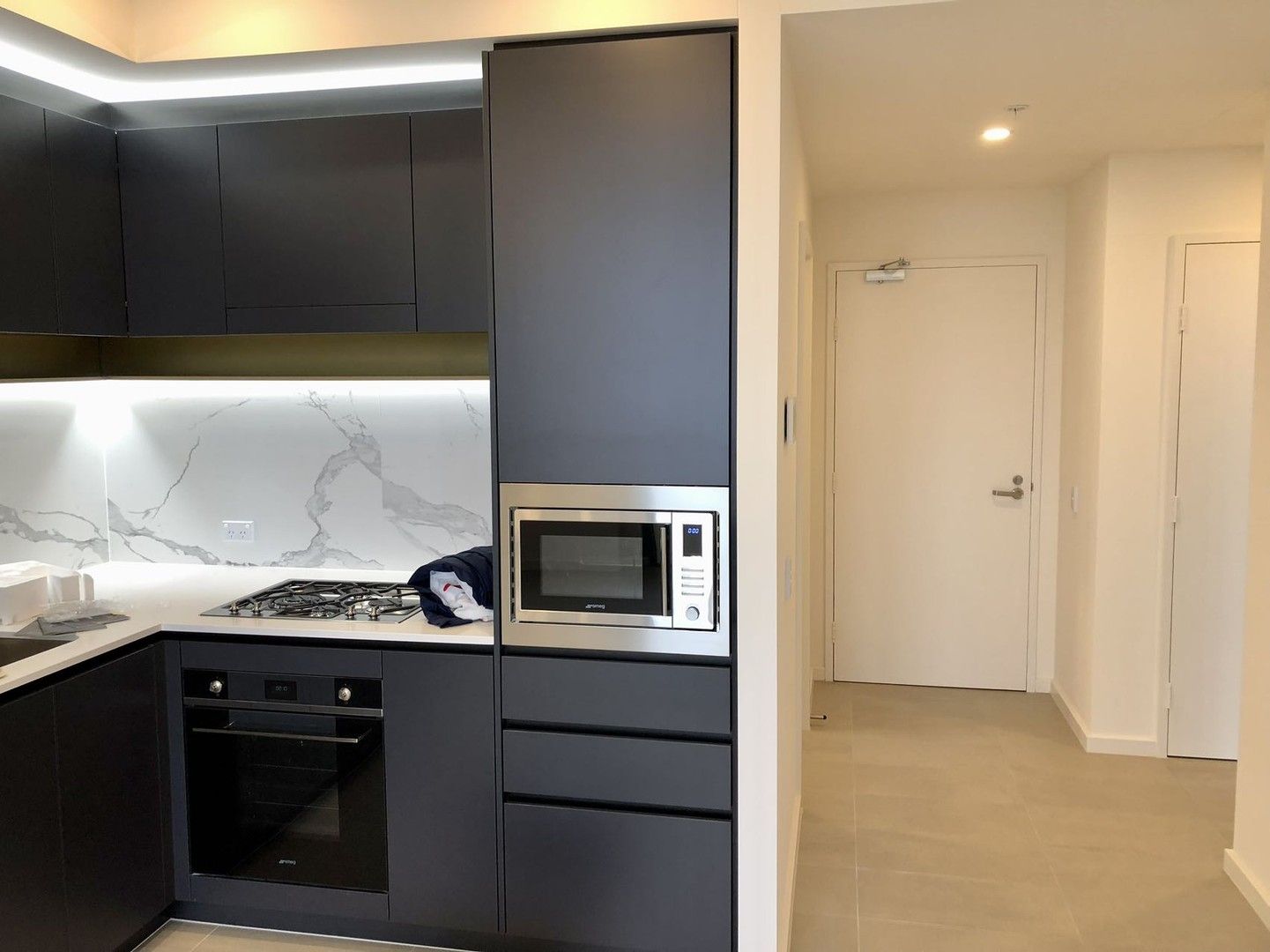 1 bedrooms Apartment / Unit / Flat in 326/1C Lemon Tree Avenue MELROSE PARK NSW, 2114