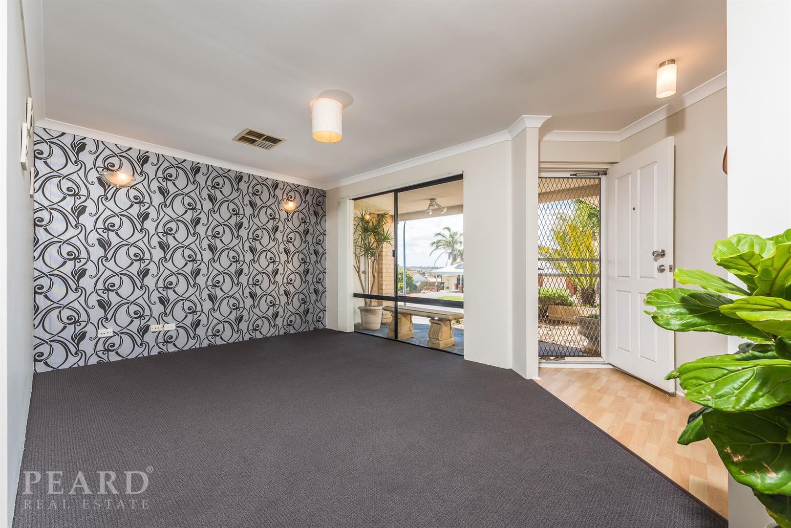 8 Nalder Way, Clarkson WA 6030, Image 2