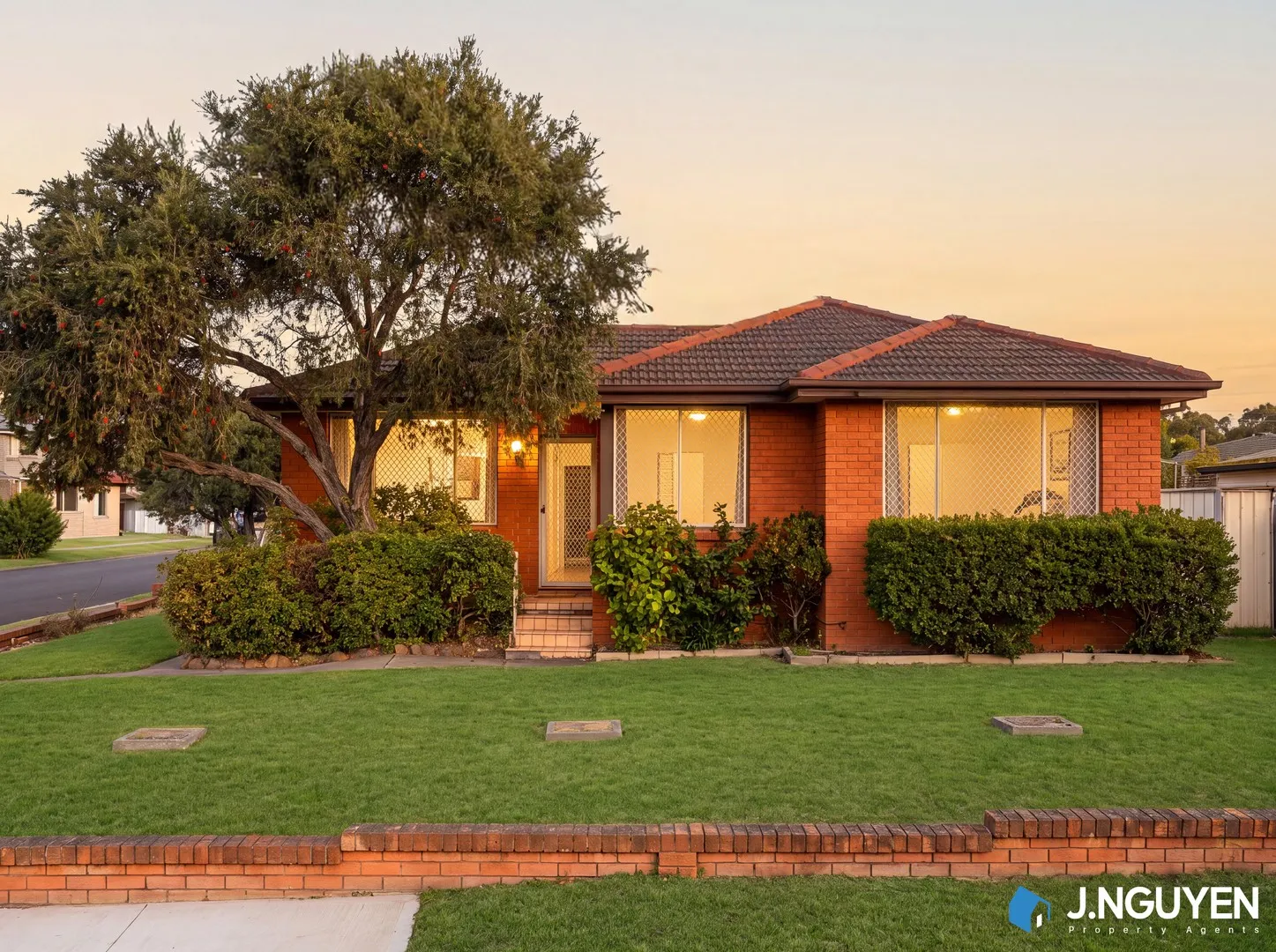 House in Sydney, Fairfield West, Fairfield West