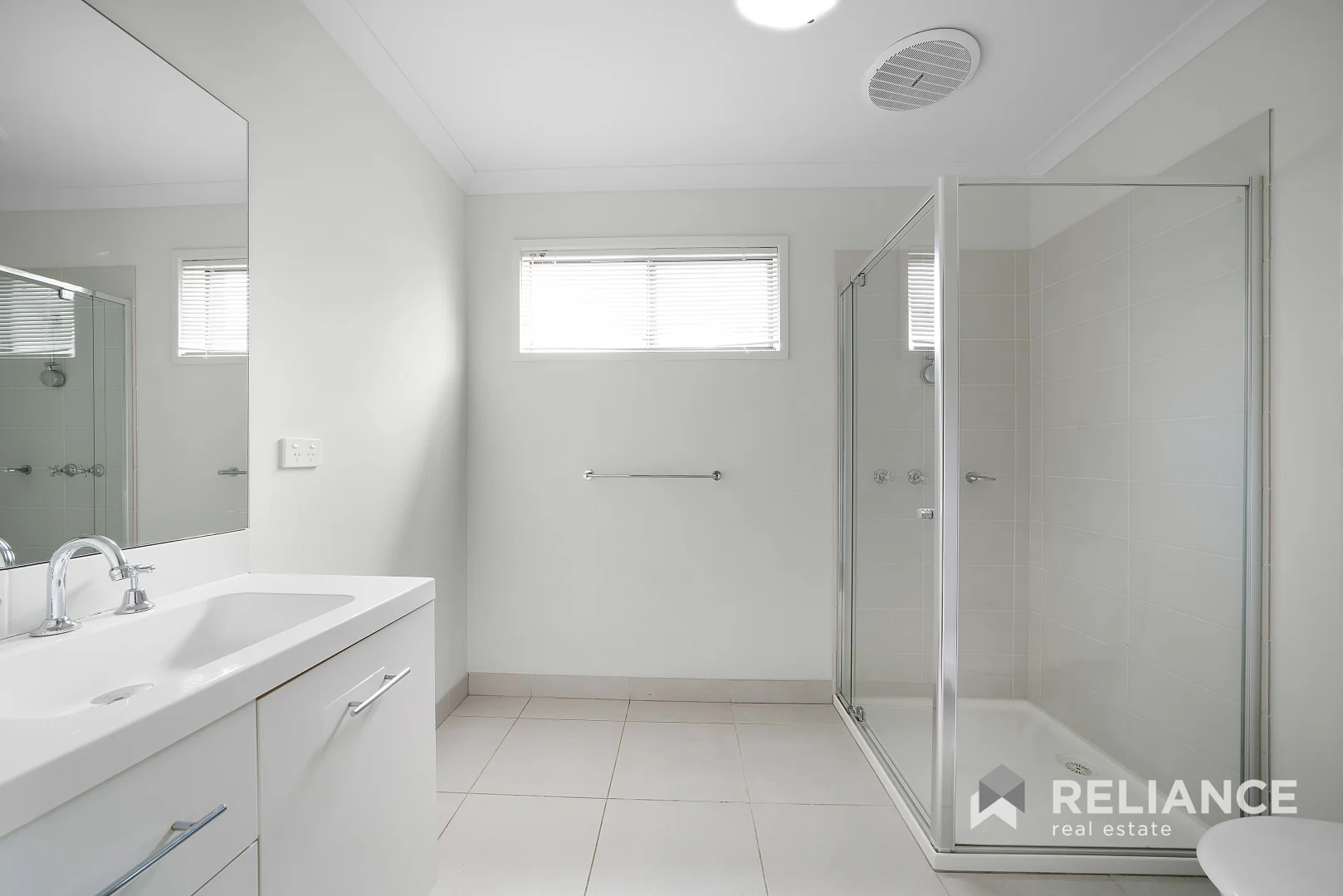 Additional image 15 of 3 Hilda Drive, Brookfield VIC 3338