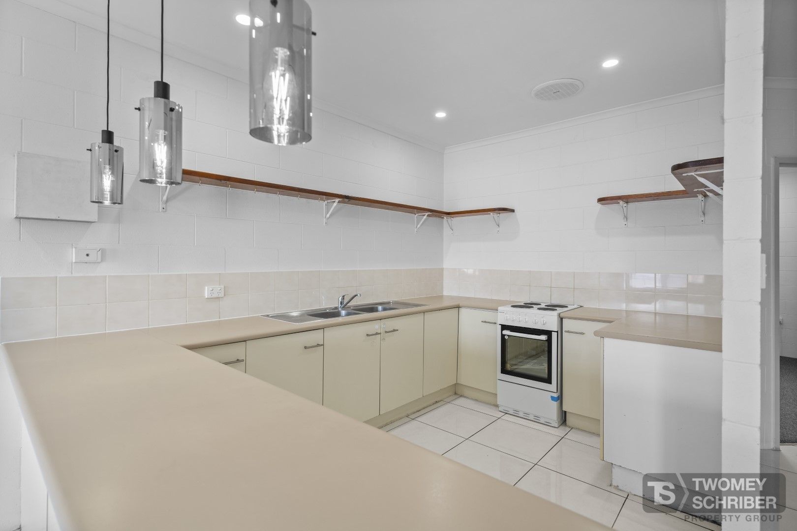 6/20 Springfield Crescent, Manoora QLD 4870 Apartment For Rent Domain