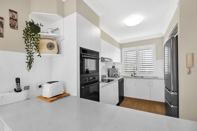 3/23-25 Bauer Street SOUTHPORT 4215 - Image 4