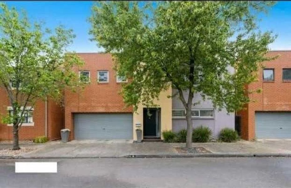 3 bedrooms House in 6 Market Lane MAWSON LAKES SA, 5095