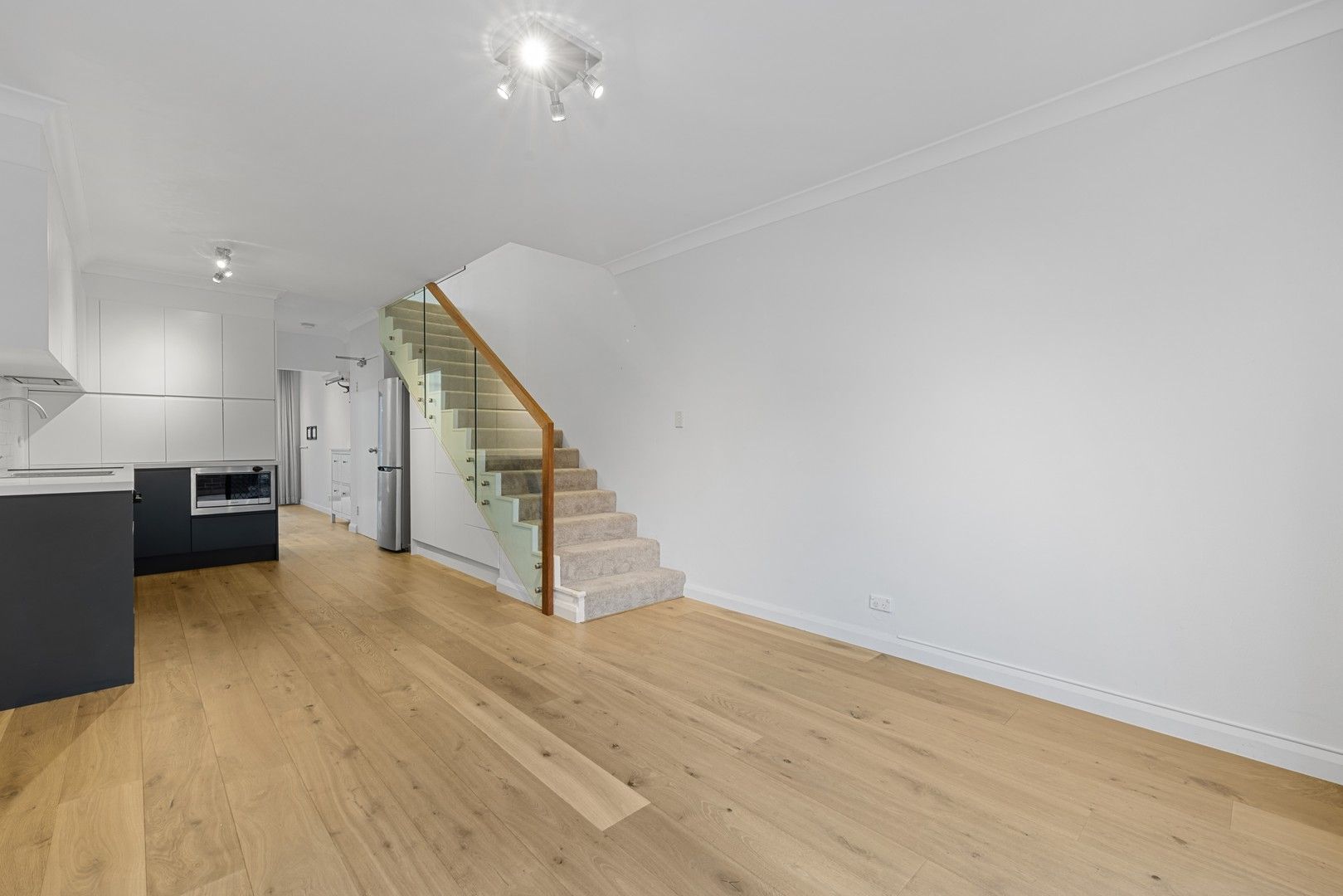 3 bedrooms Townhouse in 42/187 Cleveland Street REDFERN NSW, 2016