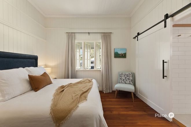 72 Brentnall Street, NORMAN PARK QLD 4170 - Image 5