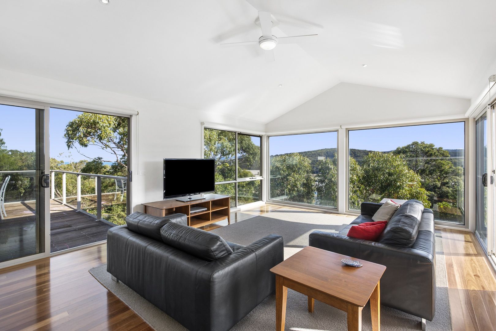 24A Pearse Road, Aireys Inlet VIC 3231, Image 2