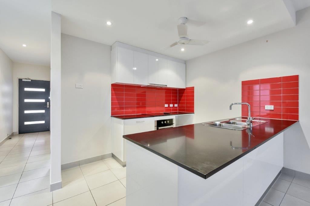 1202/2 Brisbane Crescent, Johnston NT 0832, Image 2