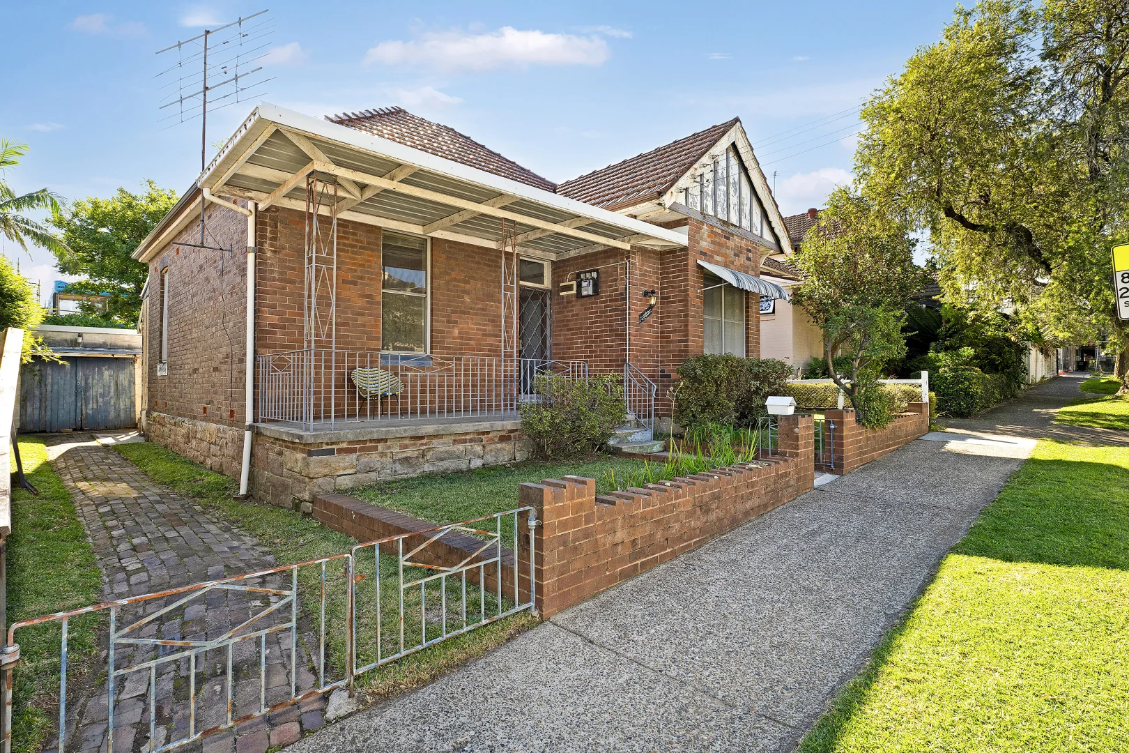 Additional image 8 of 107 Greenwich Road, Greenwich NSW 2065
