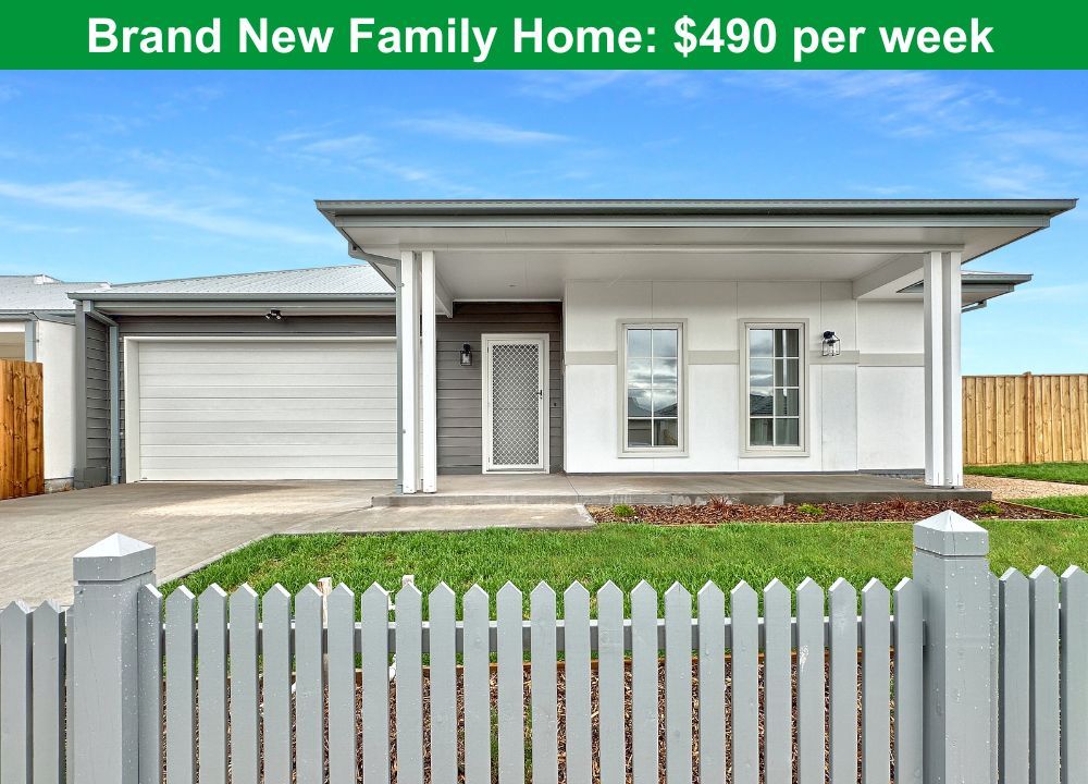 5 bedrooms House in 15 Bowenvale Street EYNESBURY VIC, 3338