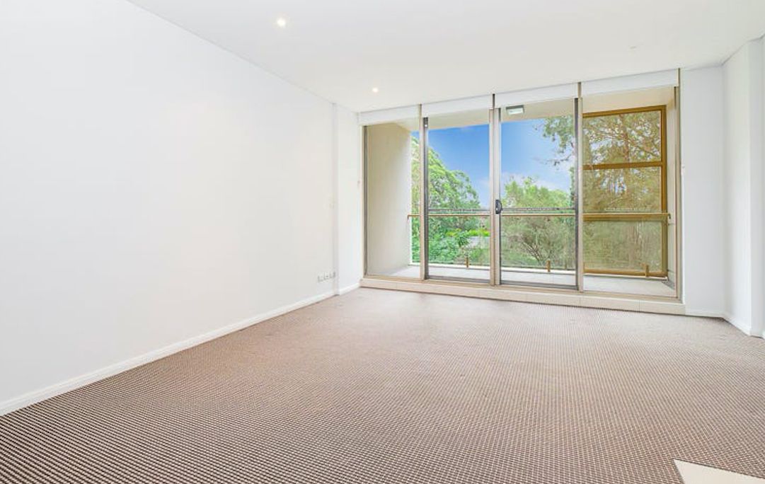 2 bedrooms Apartment / Unit / Flat in 212/30 Ferntree Place EPPING NSW, 2121