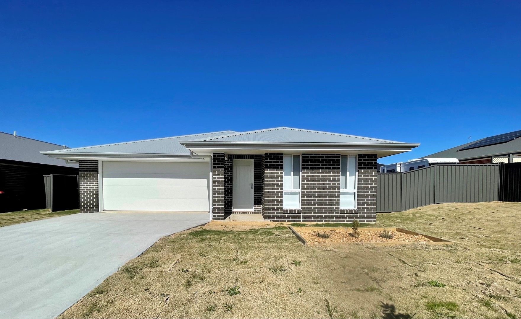 4 bedrooms House in 23 Evesham Circuit NORTH TAMWORTH NSW, 2340