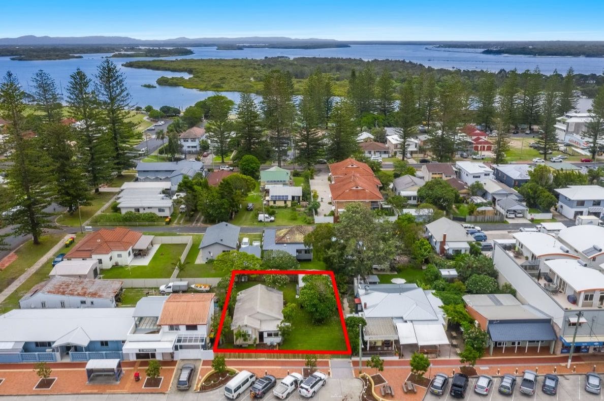 31 Coldstream Street, Yamba NSW 2464 House For Rent Domain