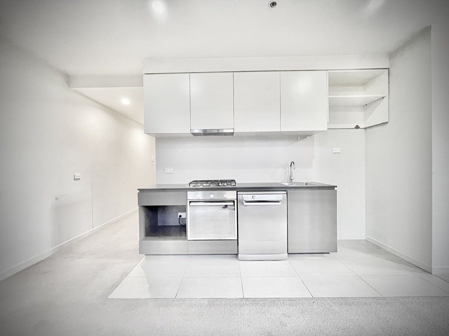 2 bedrooms Apartment / Unit / Flat in 2005/568 Collins Street MELBOURNE VIC, 3000