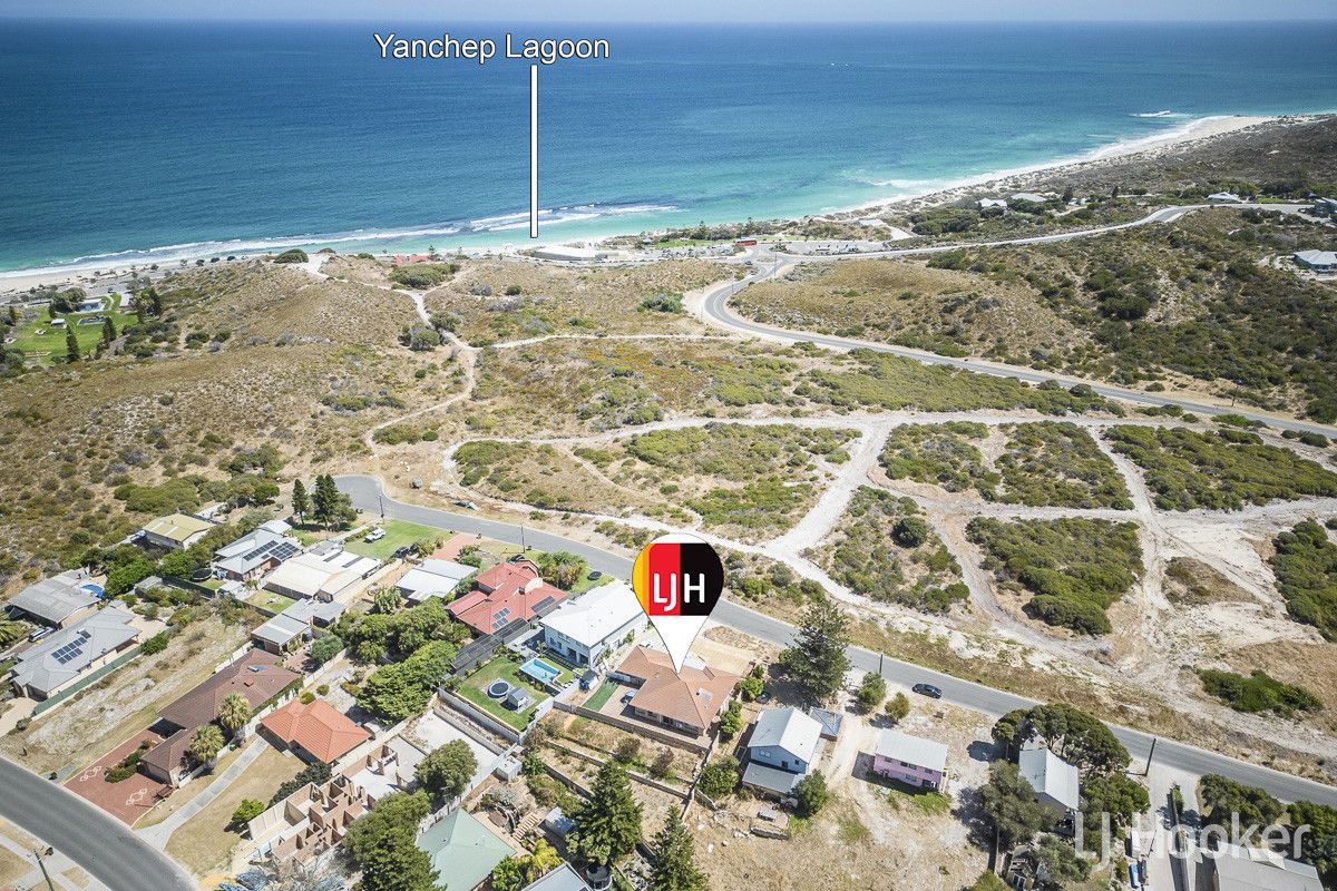 3 bedrooms House in 24 Newman Road YANCHEP WA, 6035