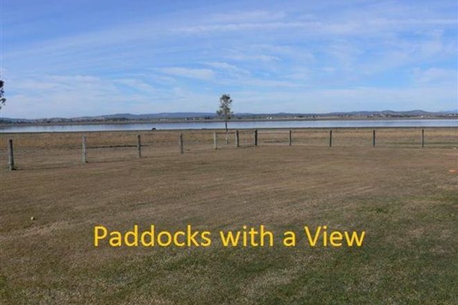 Picture of 10 Jimba Road, LOCKYER WATERS QLD 4311