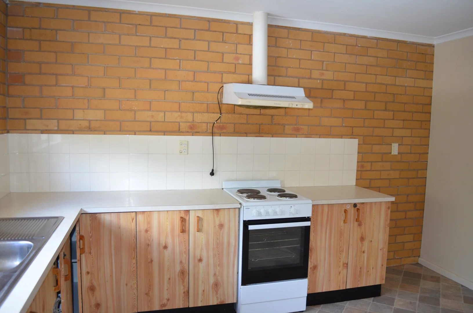 Additional image 5 of 3/32 Blackett Ave, Young NSW 2594