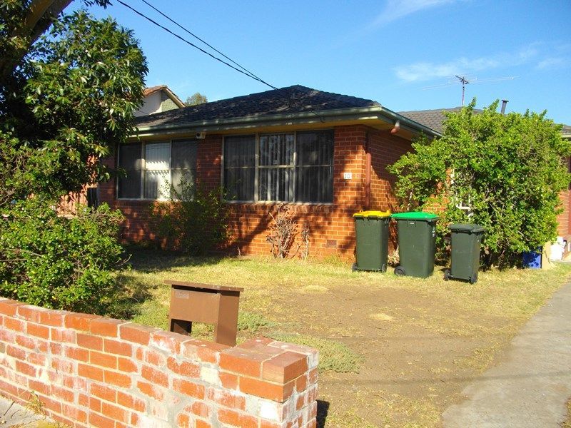 3 bedrooms House in 10 Cobby Street LAVERTON VIC, 3028