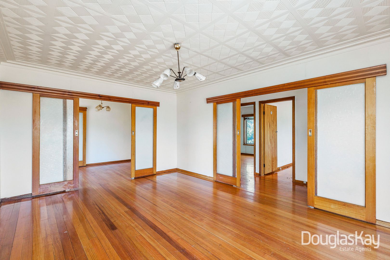 63 Suffolk Road, Sunshine North VIC 3020, Image 2