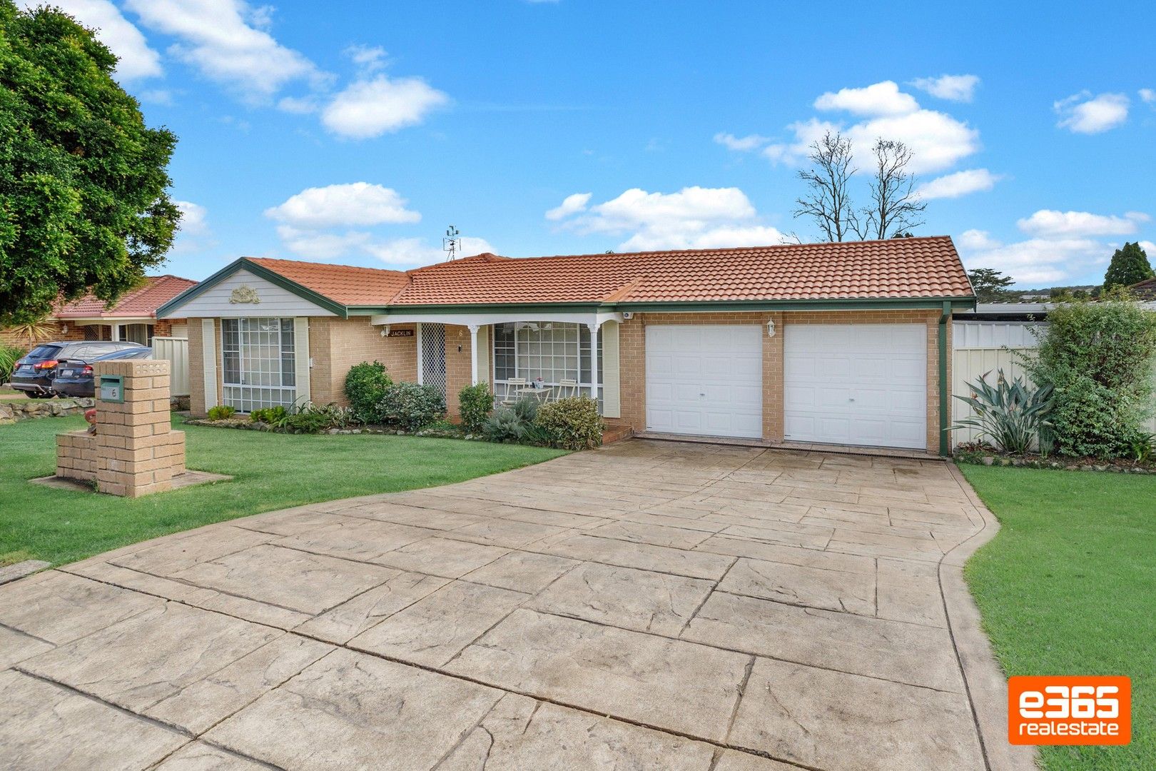 3 bedrooms House in 6 Nightingale Crescent CAMERON PARK NSW, 2285