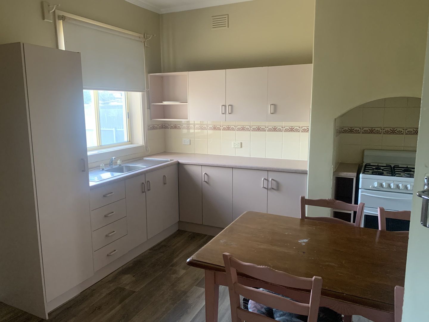 6 NEWTON CRESCENT, Mount Gambier SA 5290 House For Rent Domain