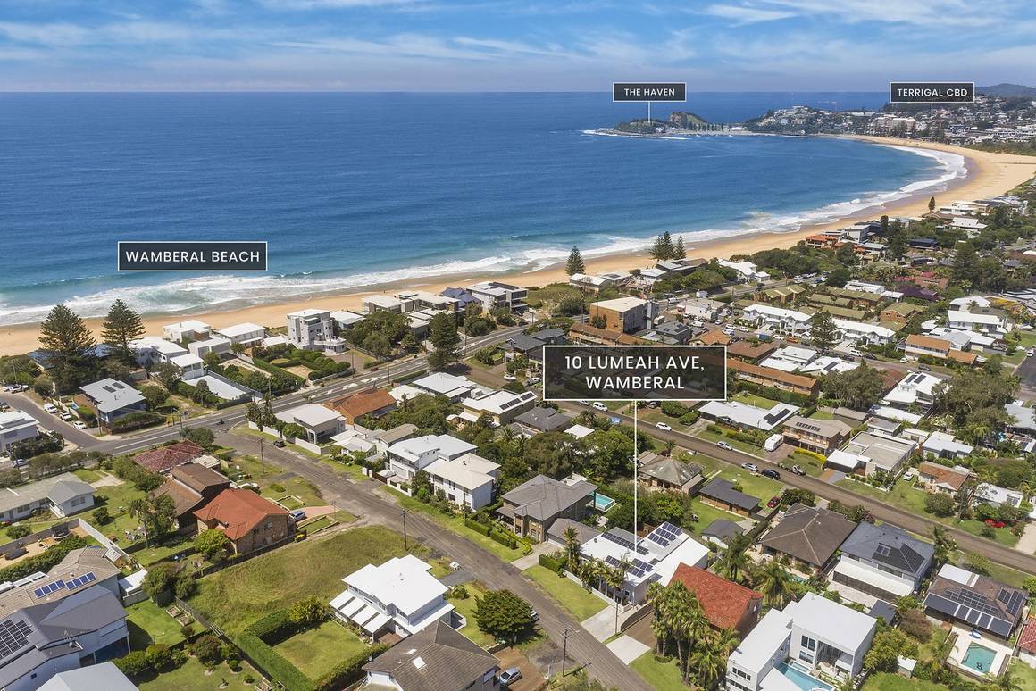 Picture of 10 Lumeah Avenue, WAMBERAL NSW 2260