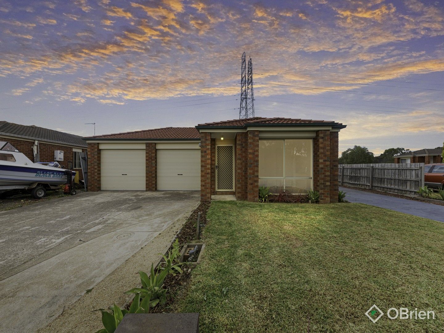 15 Ovata Place, Cranbourne West VIC 3977, Image 0