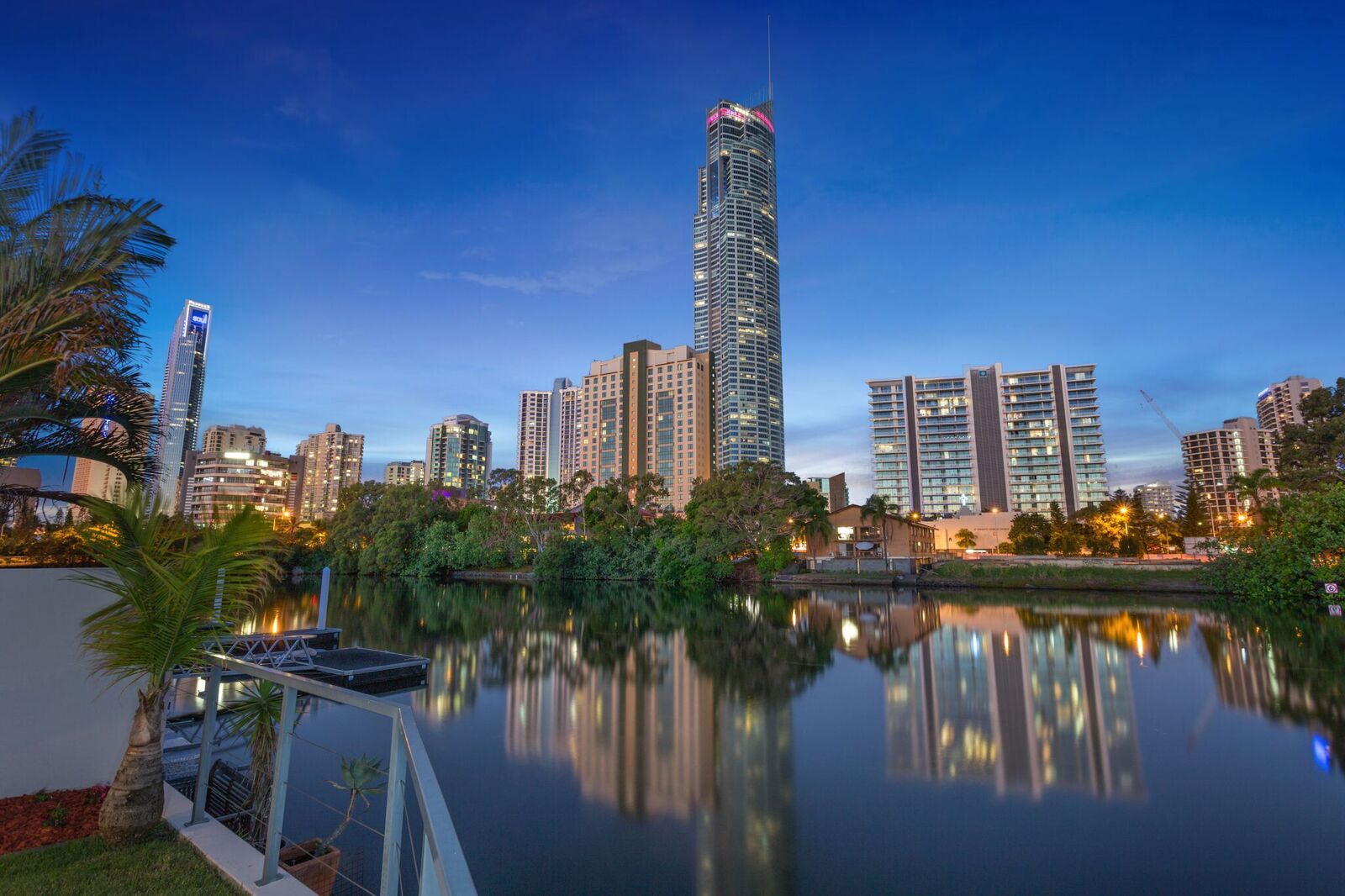 2/46 Paradise Island, Surfers Paradise QLD 4217, Image 0