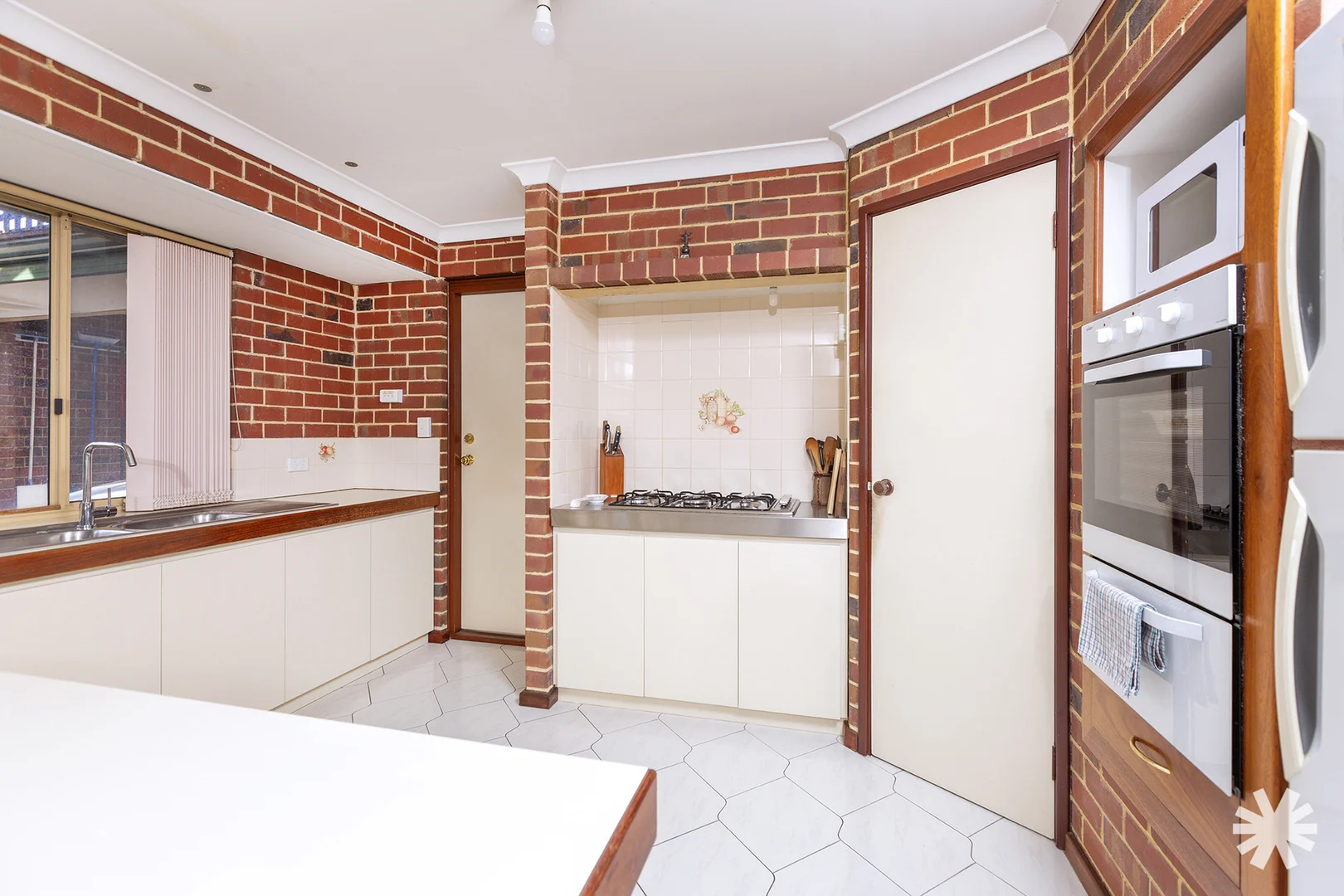 Additional image 28 of 1 Wroxton Street, Midland WA 6056