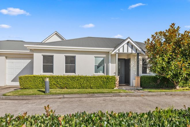 Picture of 2/2-6 Hawkins Street, MOSS VALE NSW 2577