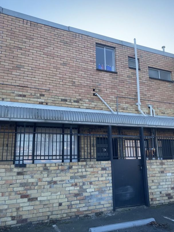 1 bedrooms House in 18B Aviation Road LAVERTON VIC, 3028