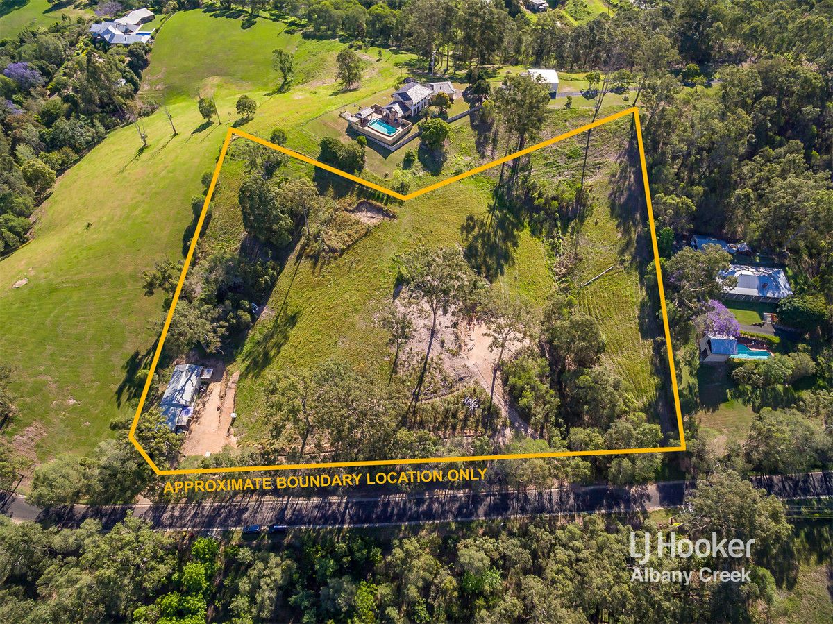 8 Rocheadon Drive, Eatons Hill QLD 4037, Image 2